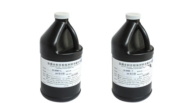 uv無影膠粘玻璃：KJ-3200-5的產(chǎn)品特點(diǎn)及使用方法
