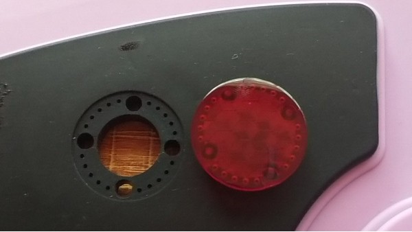 硅膠膠水粘PC，能有防水密封效果嗎