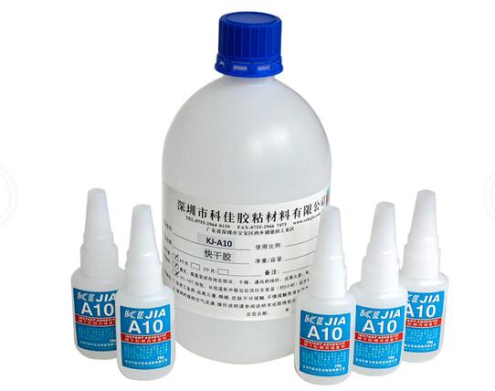 粘硅膠快干膠