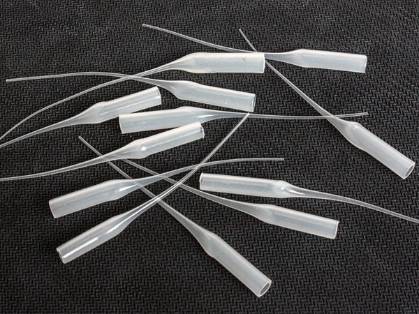 點(diǎn)膠膠管老鼠尾