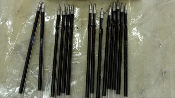 PVC筆桿粘PP筆芯管怎么粘不發(fā)白？