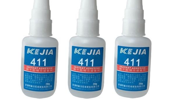 什么膠水可以粘金屬，粘得牢且耐熱